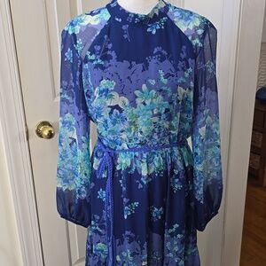 MAISON TARA BRAND WOMEN'S LONG BLUE FLORAL LONG SLEEVES DRESS SIZE 10